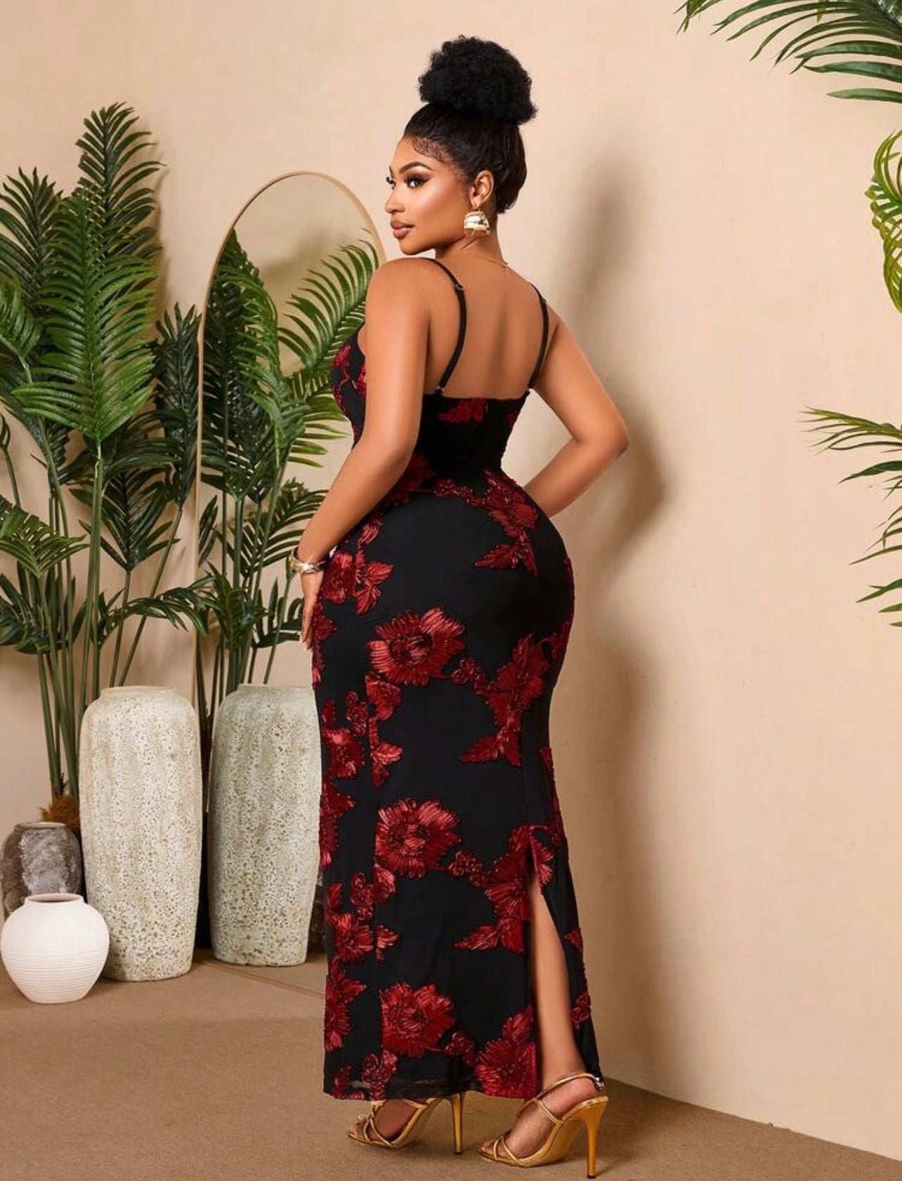 Elegant Black Spaghetti Strap Long Dress With Red Floral Embroidery And Backless Split