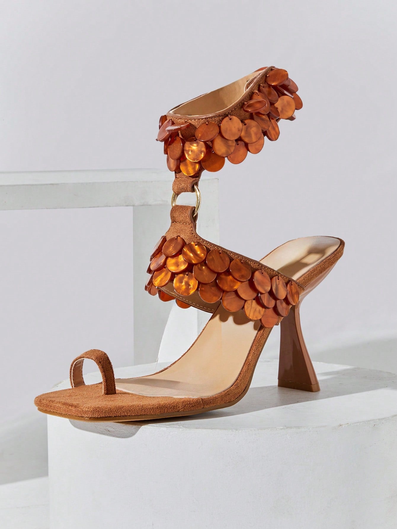Ladies Minimalist Ankle Strap Stiletto Heel Sandals With Shell Ornaments - VERI CLASSY VERI DEMURE