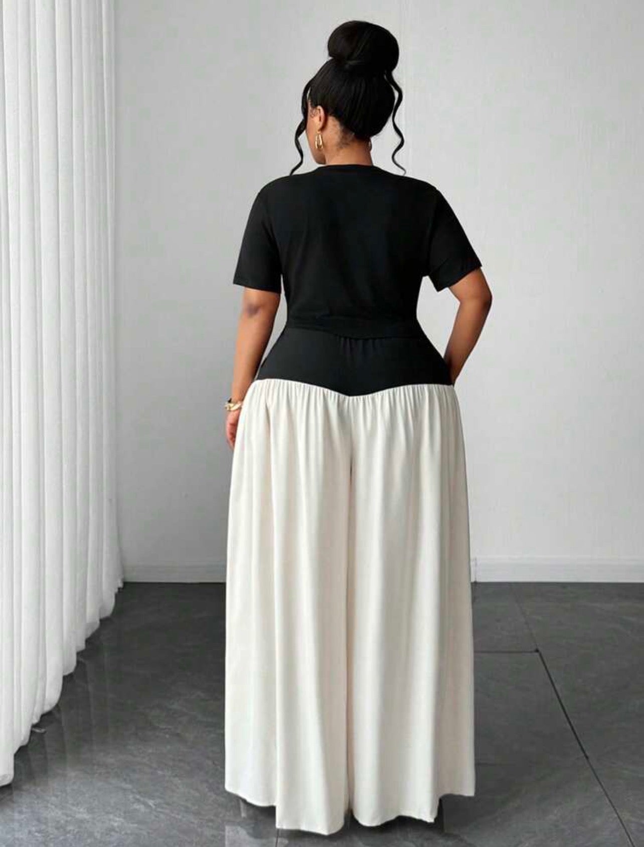 Elegant Smart Casual Everyday Two Pieces Set Fitted Short Sleeve Round Neck T-Shirt And Wide Leg Pants