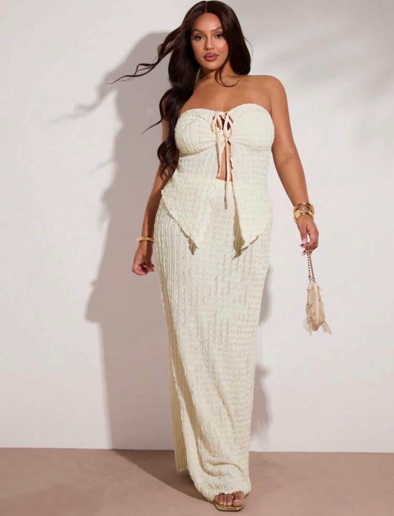 Elegant Textured Top and Long Skirt ~ Rushed Outfit for Vacations ~ @CHRISTIANDELOS_