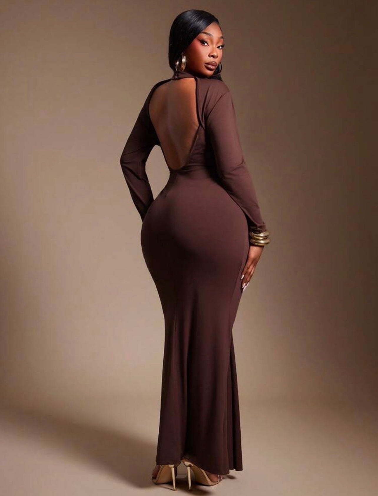 ELEGANT New Urban Resort 2pcs/Set With High-Necked, Open-Back, Long-Sleeved Dress And Matching Sheer Maxi Shawl Light Coat @CHRISTIANDELOS