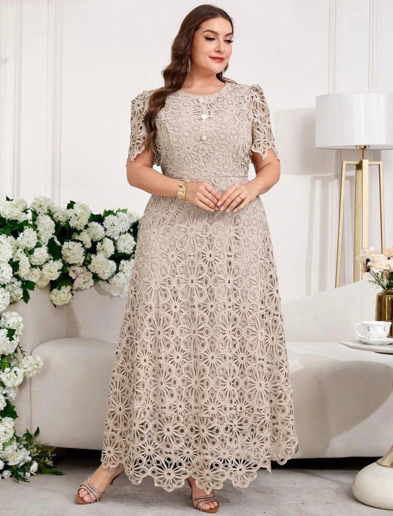 STYLISH GLAMOROUS DRESSES - VERY ELEGANT FOR PARTY AND OTHER OCCASIONS