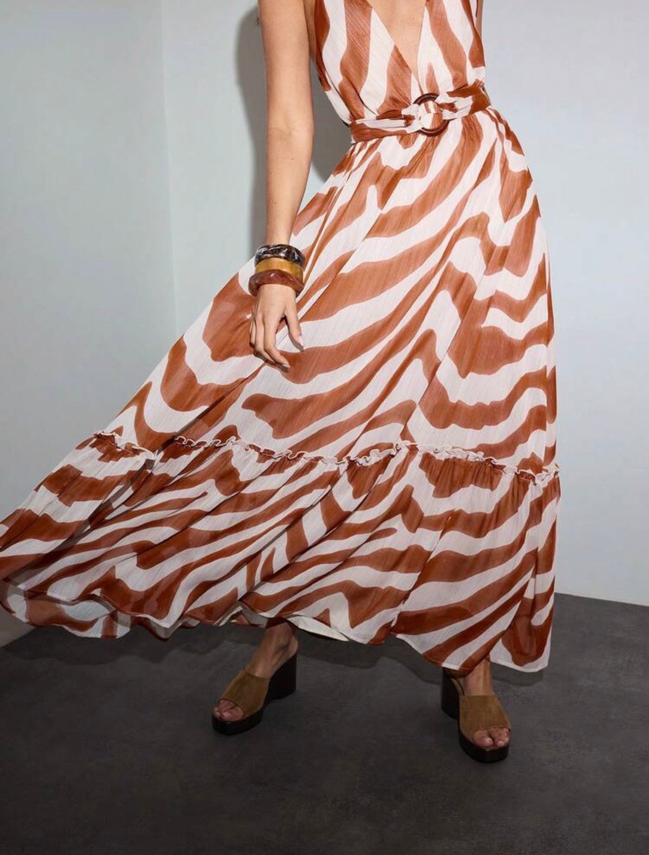 PREMIUM DEEP V-NECK CINCHED WAIST A-LINE STRIPED PRINT DRESS
