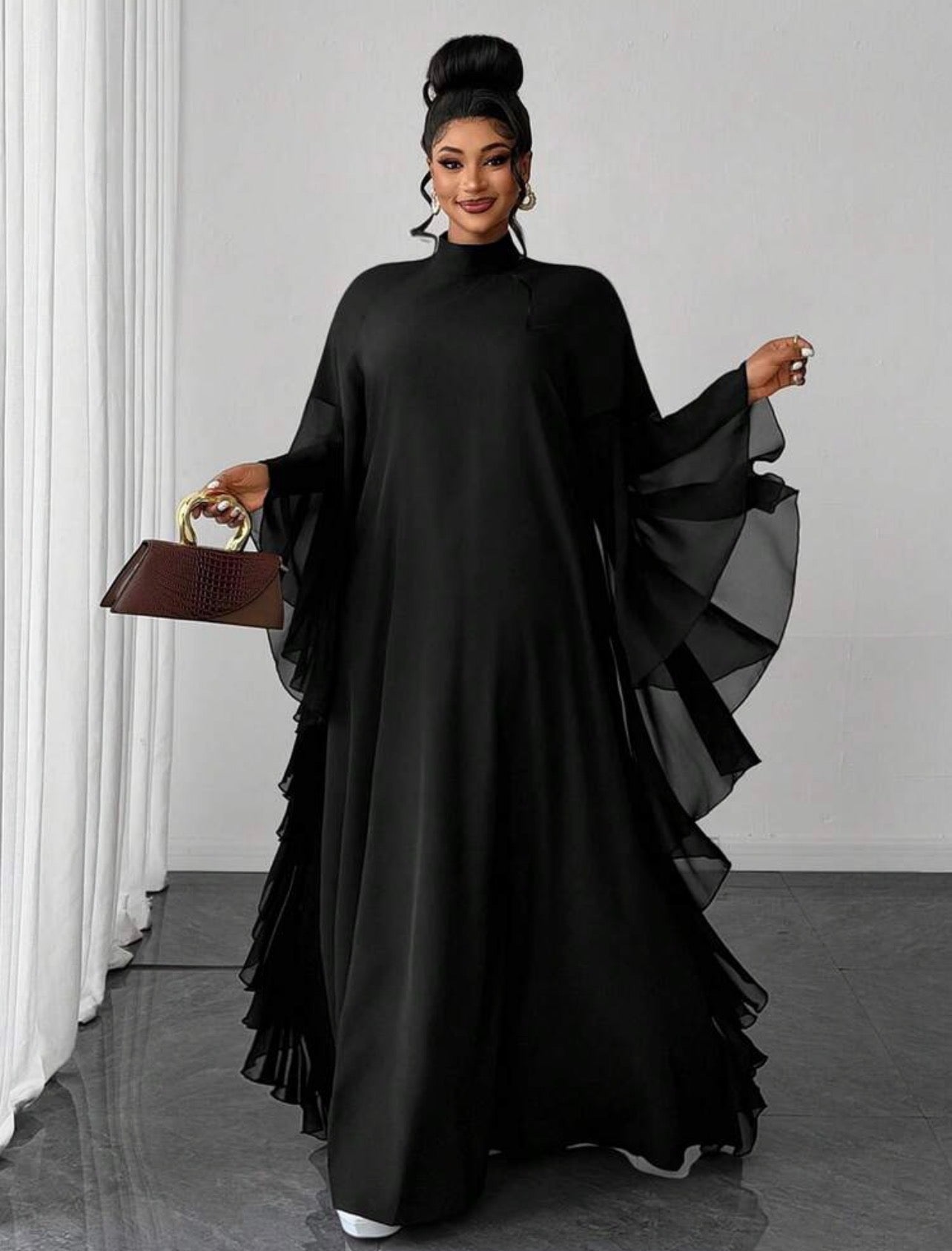ELEGANT MAXI DRESS WITH SIMPLE STATEMENTS - FASHION BRAND LA CHRISTIAN DELOS