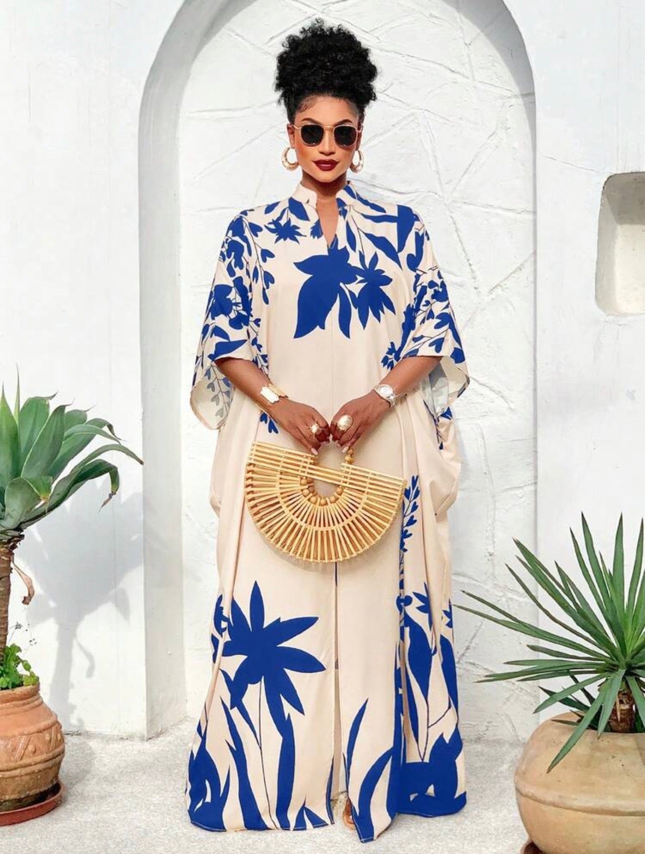 Off-Shoulder Front Slit Maxi Dress With Sunshine/Plant Element Print Is An Important Fashion Item For Very Social Life Occasions