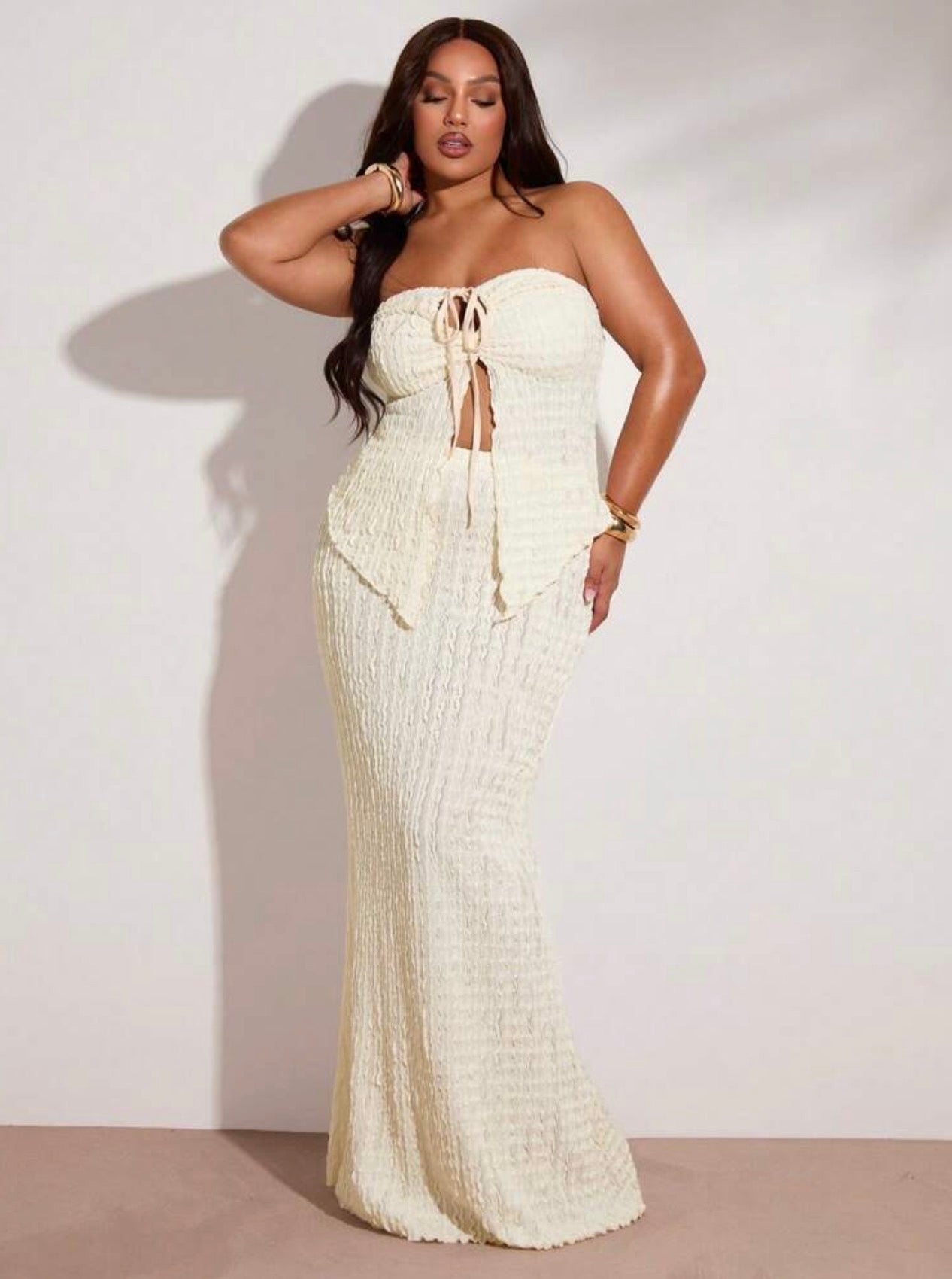 Elegant Textured Top and Long Skirt ~ Rushed Outfit for Vacations ~ @CHRISTIANDELOS_