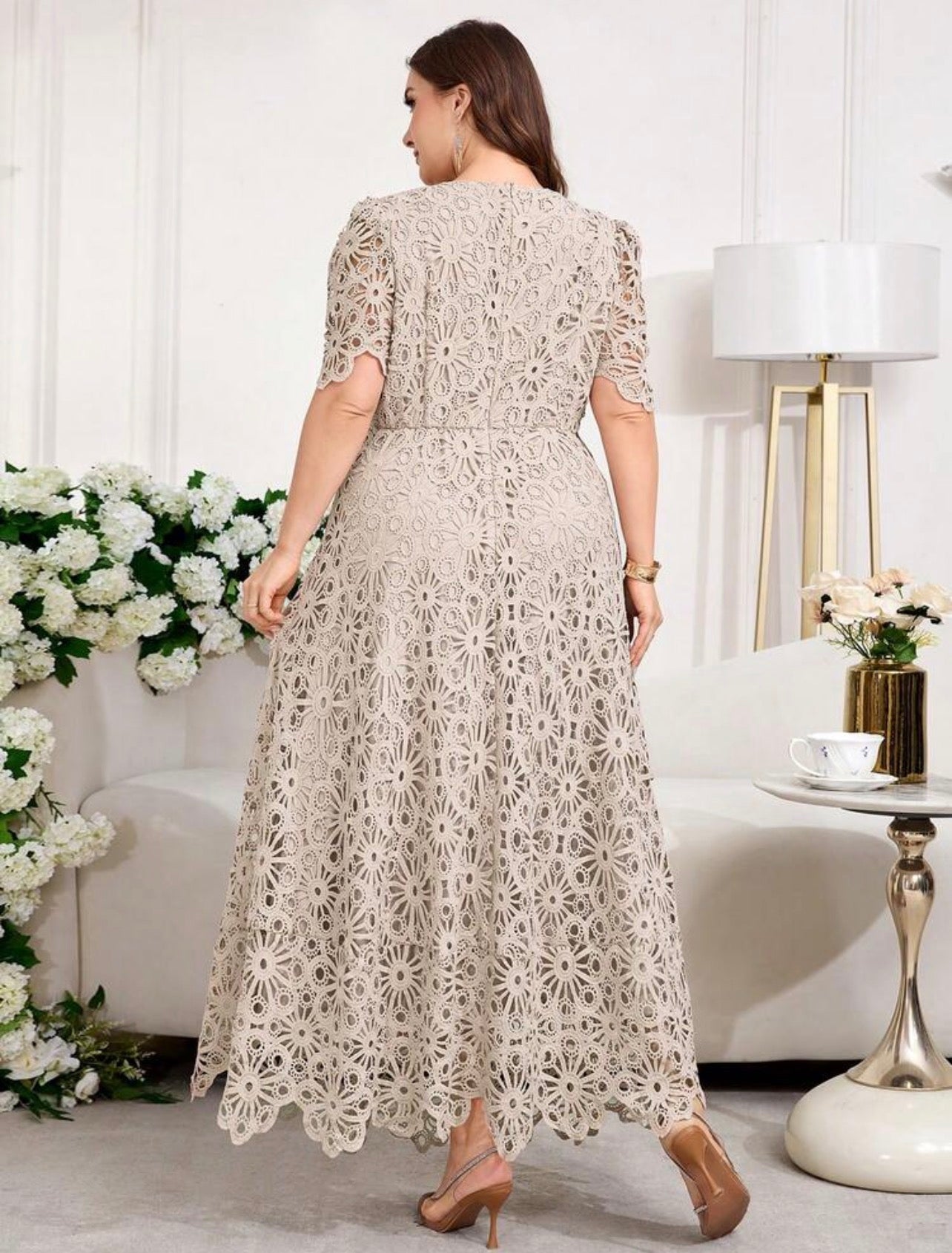 STYLISH GLAMOROUS DRESSES - VERY ELEGANT FOR PARTY AND OTHER OCCASIONS