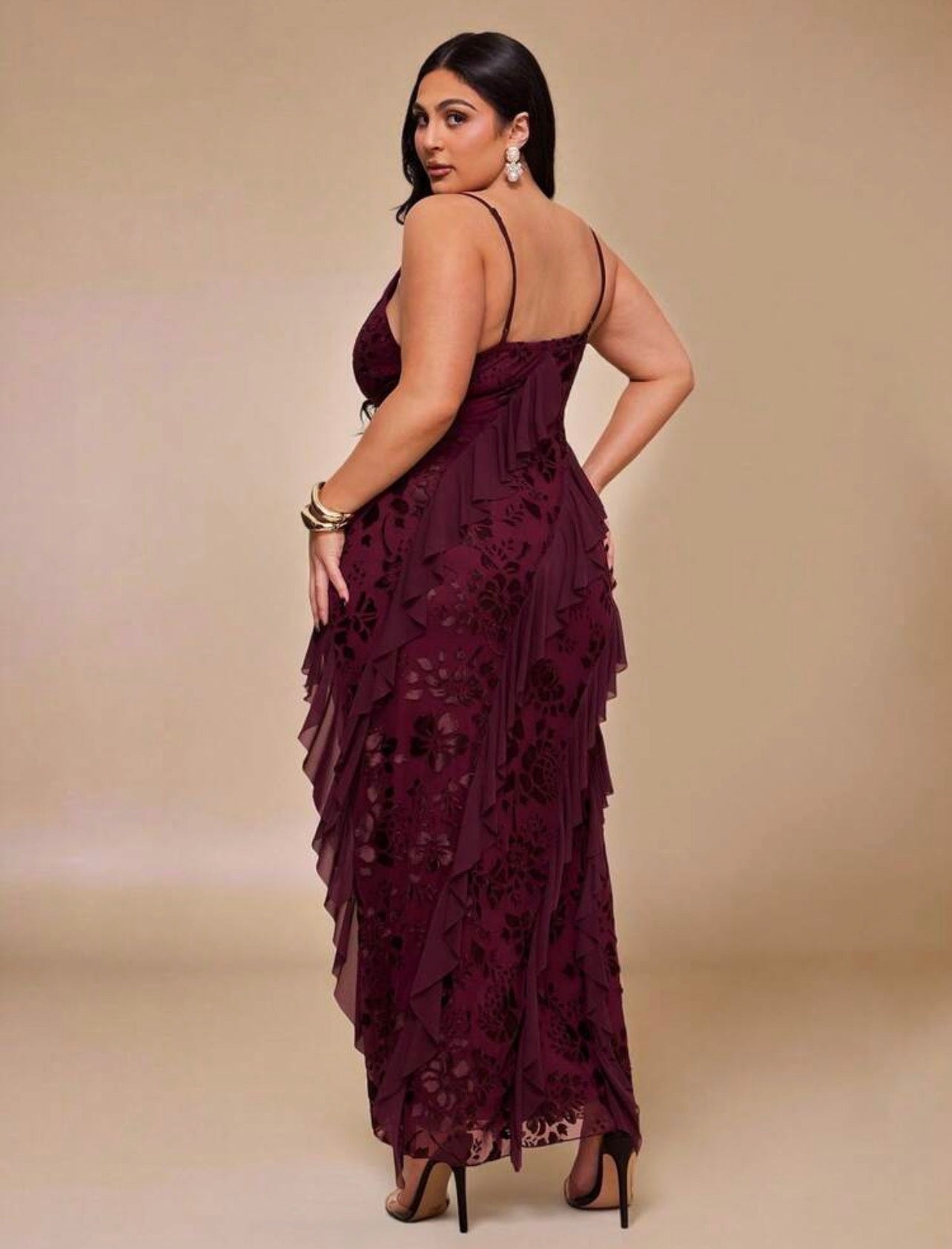 High Fashion Brand @CHRISTIANDELOS_ Asymmetric Ruffle Hem Dress, High Slit, Burgundy, Outfits For Women || VERI CLASSY VERI DEMURE •••