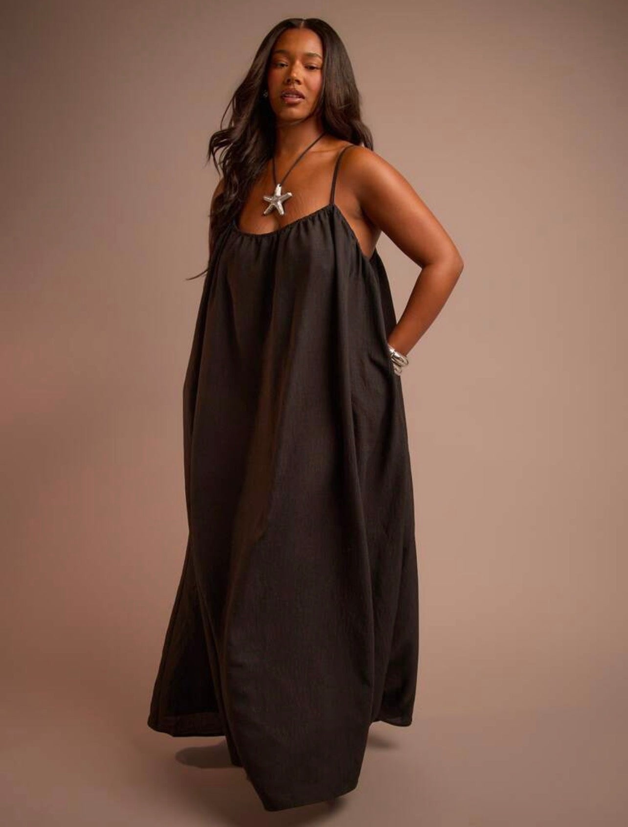 Oversized Lose Fit Maxi Dress ~ VERI CLASSY For Outdoor Occasions ~ @CHRISTIANDELOS_